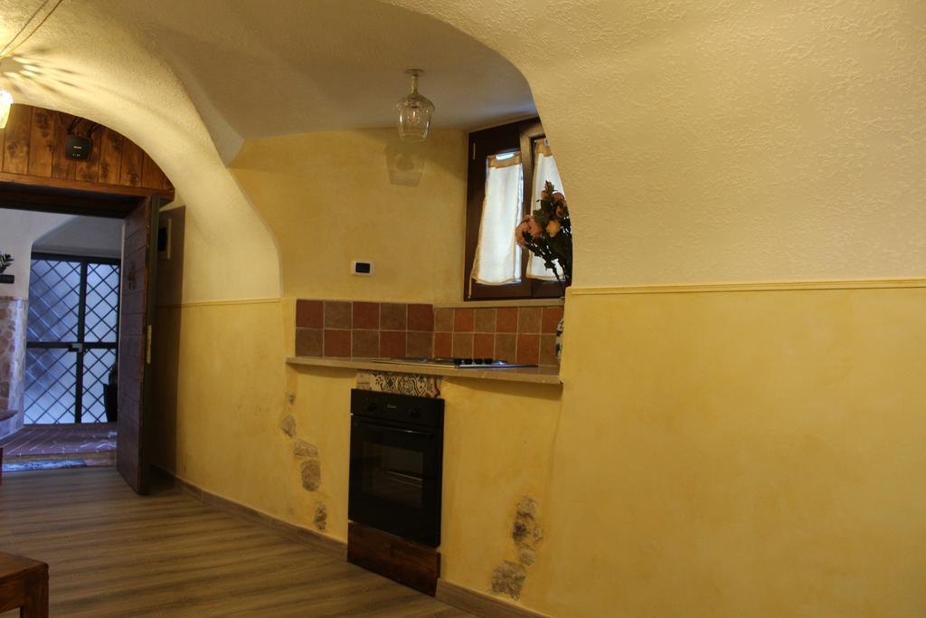 La Giada Bed & Breakfast ติโวลี ภายนอก รูปภาพ